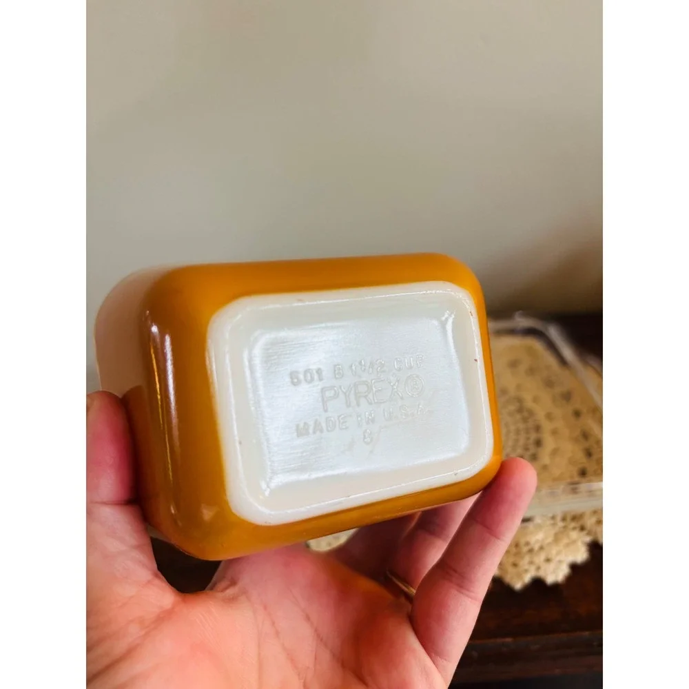 Vintage Pyrex Old Orchard Refrigerator Set 7 piece with clear trailing platter